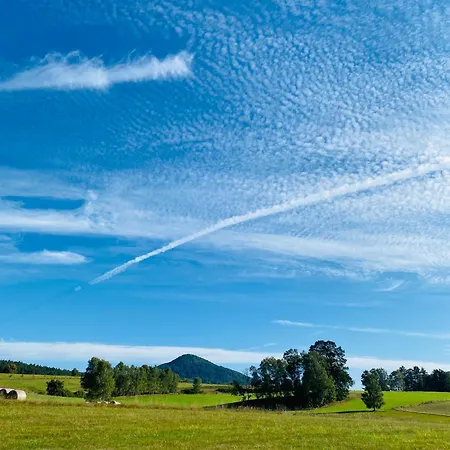 Parlesak アパート *