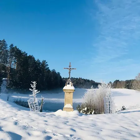 アパート Parlesak