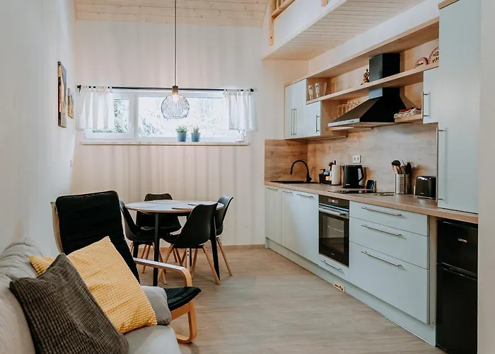 Apartament Parlesak